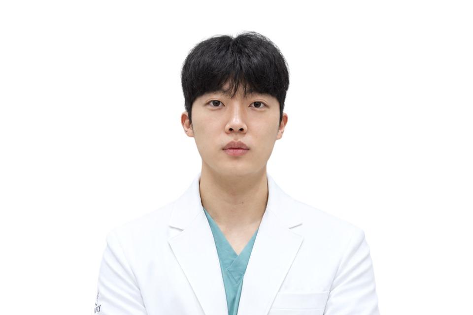 Geon Woo Park