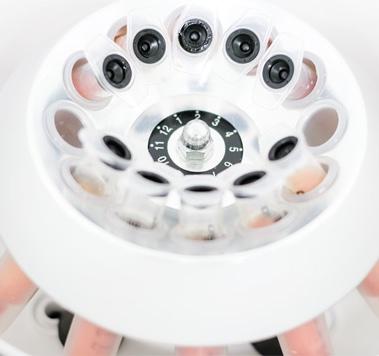 Extracting pure fat with a centrifuge