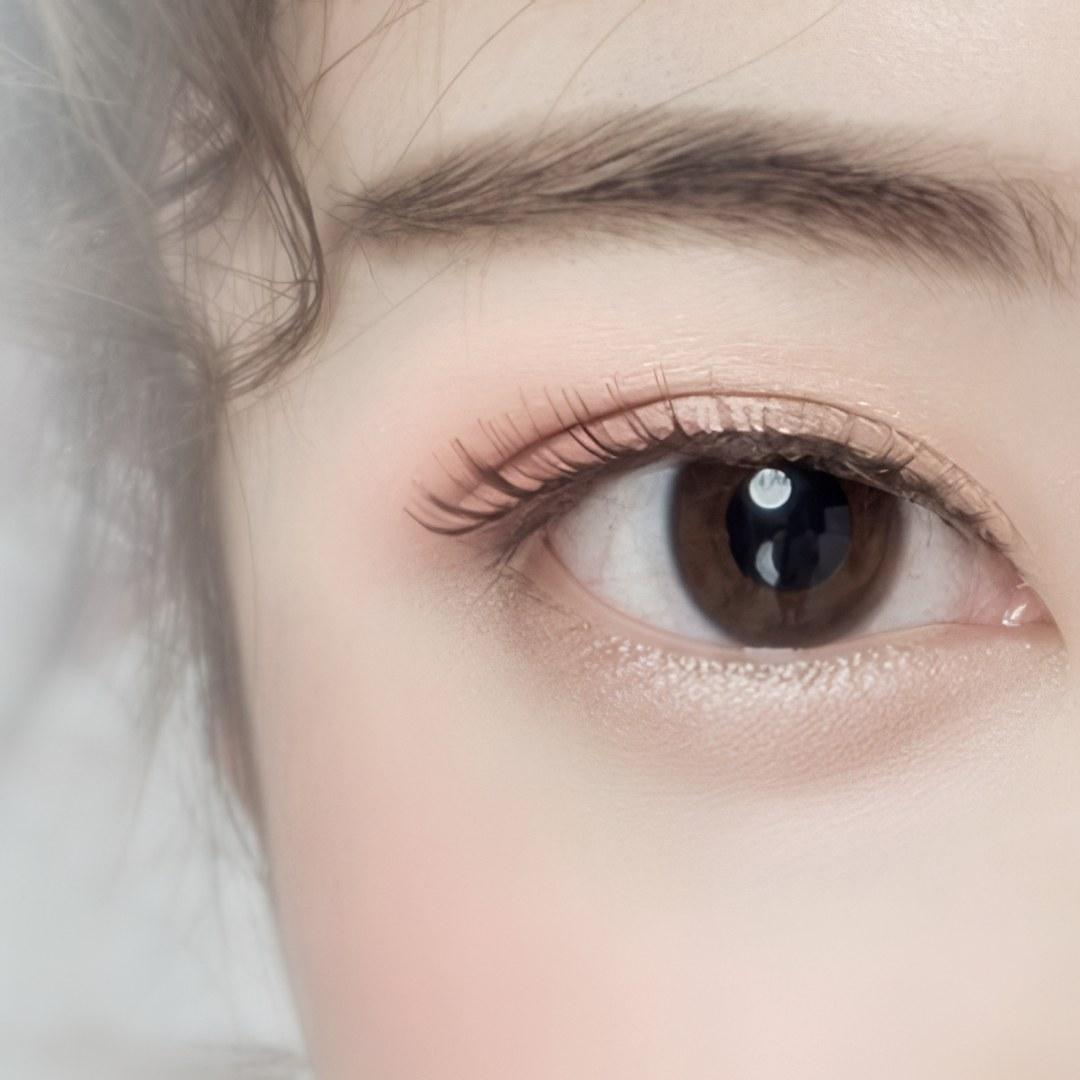 뜨고 감아도 자연스러운 라인