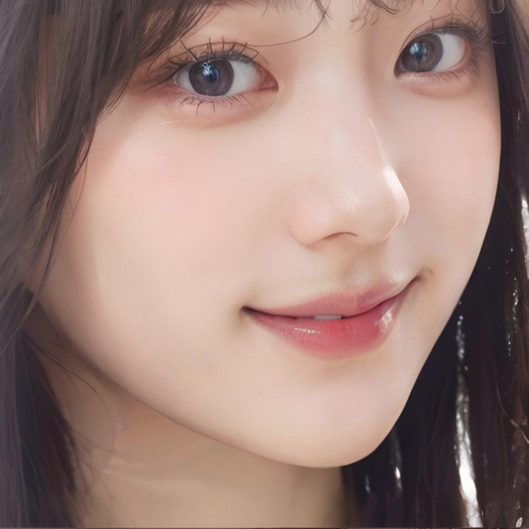 턱끝 볼륨으로 입체적인 얼굴